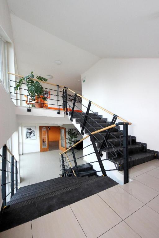 Hotel S-Centrum Benesov  Bagian luar foto